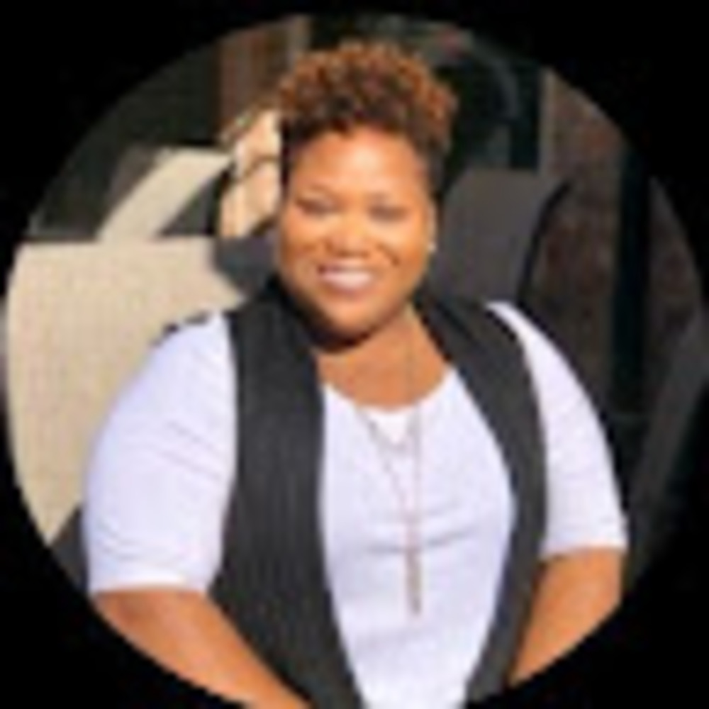 Meet your Posher, Eleashia